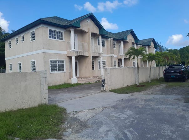 TROPICAL GARDENS unit: 1, New Providence/Paradise Island, 