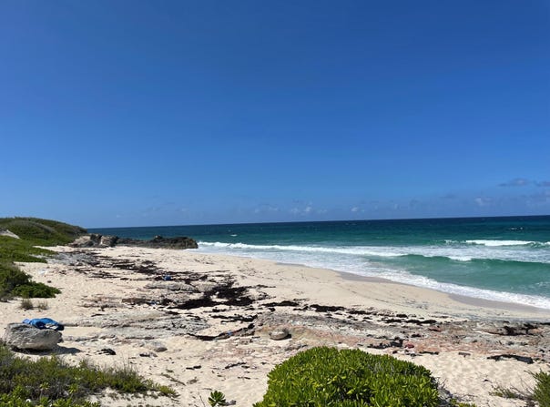 HOLIDAY BEACH, Eleuthera, 