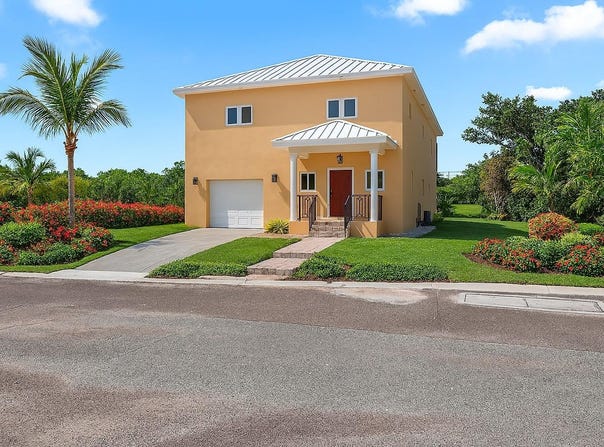 LYFORD HILLS SUBDIVISION, New Providence/Paradise Island, 