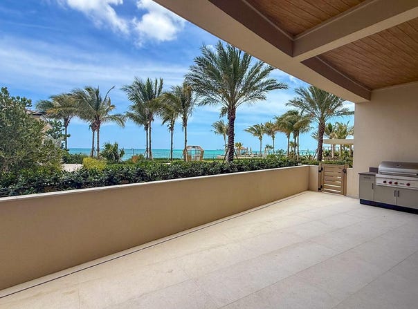 BEACH VILLA 1 AT AQUALINA, New Providence/Paradise Island, 