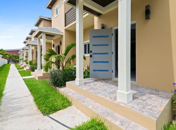 KINGFISH ROAD unit: 1, New Providence/Paradise Island, 
