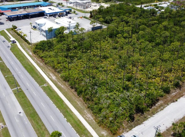 Lot # 1 EAST SUNRISE HIGHWAY, Grand Bahama/Freeport, 