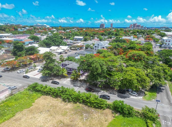 PALMDALE AVENUE, New Providence/Paradise Island, 