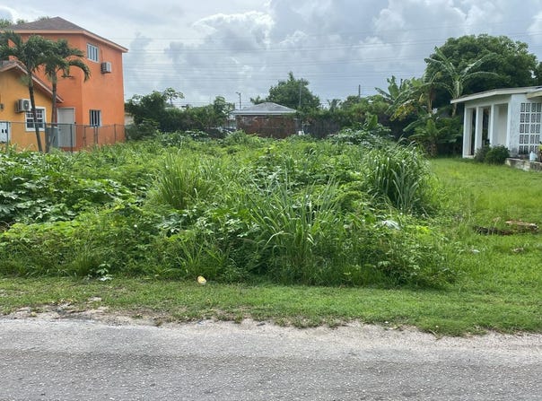 BAMBOO STREET, New Providence/Paradise Island, 