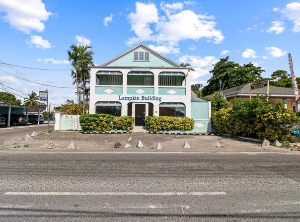 12 MONTROSE AVENUE, New Providence/Paradise Island, 