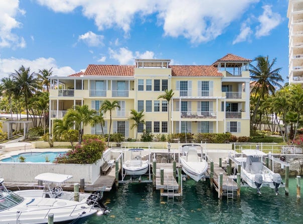 NOBLE HOUSE unit: 2, New Providence/Paradise Island, 