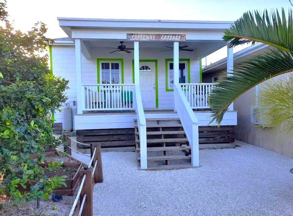 CASTAWAY COTTAGE, Eleuthera, Eleuthera