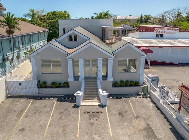 83 EAST BAY ST, New Providence/Paradise Island, 