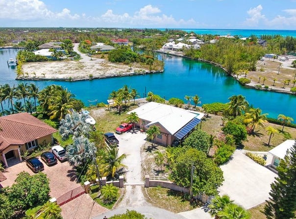 Block 13 67 ROUNDSHOT CLOSE unit: 4, Grand Bahama/Freeport, 