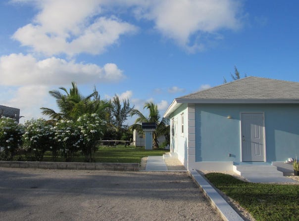 OFF CROCKET DRIVE, Abaco, 