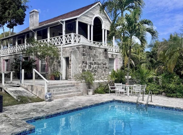 2MXR+V5, Bernard Road, New Providence