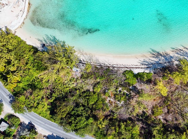 Queen's Highway, Exuma, Exuma