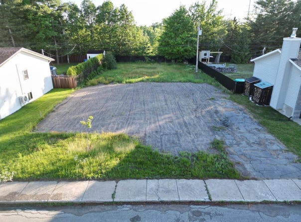3245 Rue Talbot, Trois-Rivières, Quebec G8Y4R4
