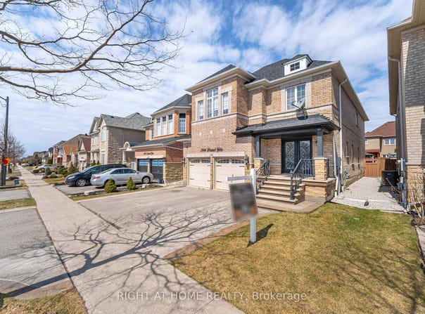 204 Lormel Gate, Vaughan, Ontario L4H0C9