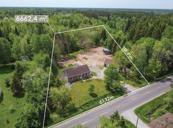 723 Rue St-Aimé, Saint-Lambert-de-Lauzon, Quebec G0S2W0