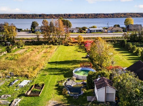 7776 Av. Royale, Château-Richer, Quebec G0A1N0