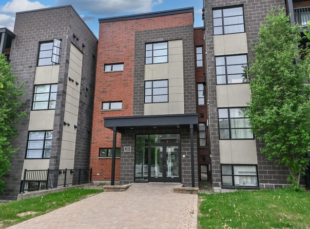 380 Rue du Maçon, Saint-Jérôme, Quebec J7Y0H4