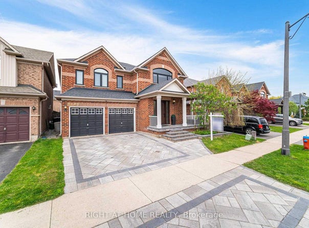 5467 Blue Spruce Avenue, Burlington, Ontario L7L7C6