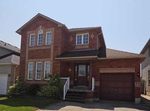 1183 Andrade Lane, Innisfil, Ontario L9X4X7