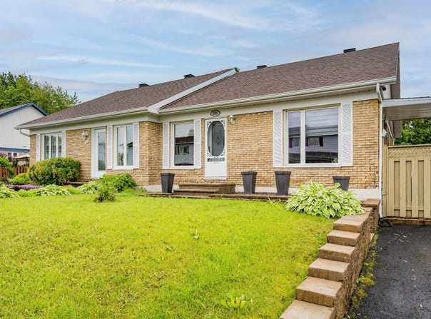 335 Rue du Ruisseau, Beauport, QC G1C5A2, CA, Beauport, Quebec G1C5A2
