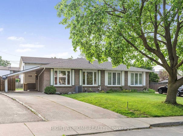 218 St Andrews Drive, Hamilton, Ontario L8K5K3