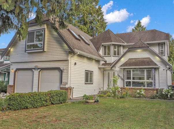15738 97 AVENUE,, Surrey, British Columbia V4N 2T3