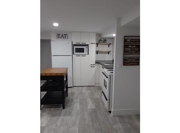 2076 Boul. Laurier, Québec, Quebec G1T 1B6