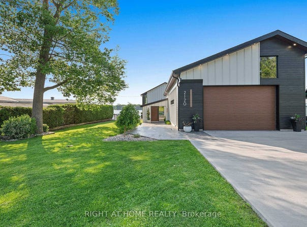 2120 Du Chateau Avenue, Clarence-Rockland, Ontario K4K1J3