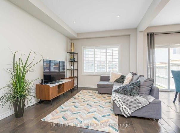 27 Hitching Post Ridge, Hamilton, Ontario L0R1C0