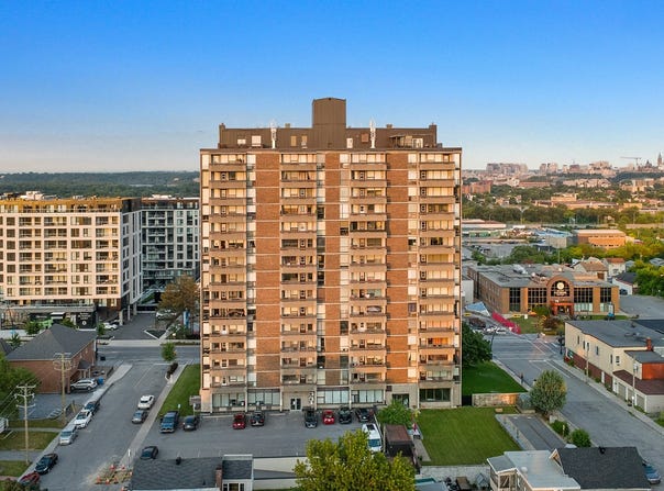 295 Boul. St-Joseph, Hull, QC J8Y3Y5, CA, Hull, Quebec J8Y3Y5