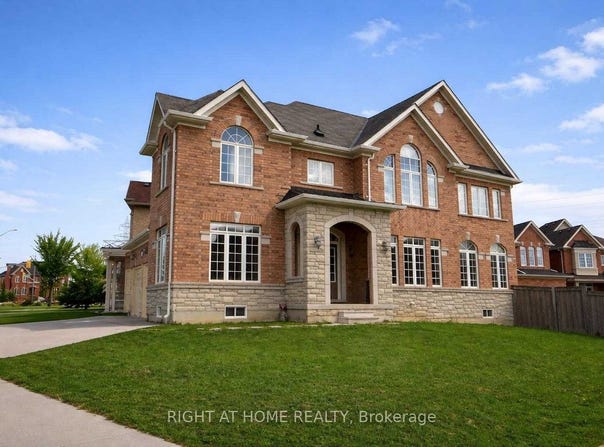 138 Teal Crest Circle, Brampton, Ontario L6X0B2