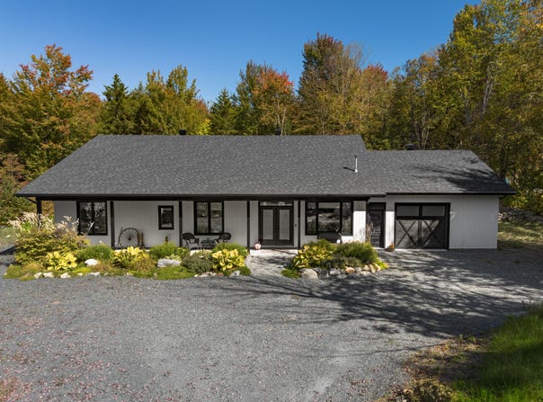 255 Ch. Carrier, Stratford, Quebec G0Y1P0