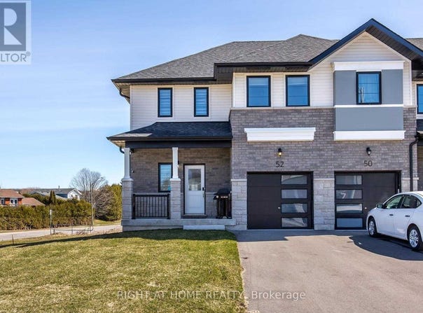 52 Lahey Crescent, Penetanguishene, Ontario L9M0W1