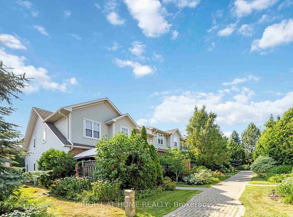 35 - 1085 Harrogate Drive, Hamilton, Ontario L9K1R2