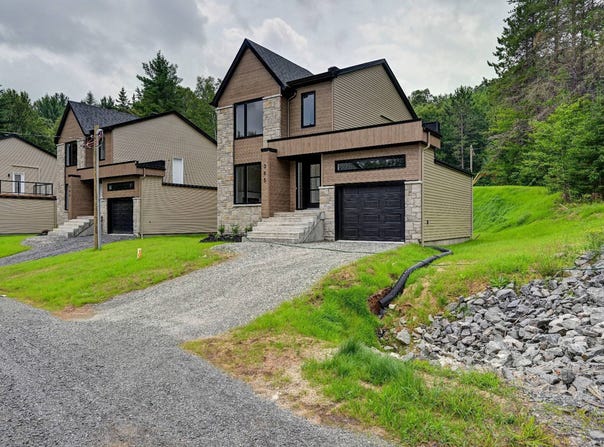305 Allée de la Sérénité, Mont-Tremblant, QC J8E0G1, CA, Mont-Tremblant, Quebec J8E0G1