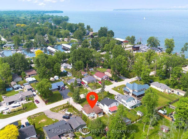 1129 Lindy Lane, Innisfil, Ontario L0L1R0