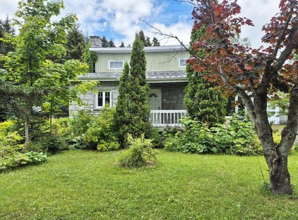 63 Route du Ruisseau-à-la-Loutre, Matane, QC G4W7J6, CA, Matane, Quebec G4W7J6