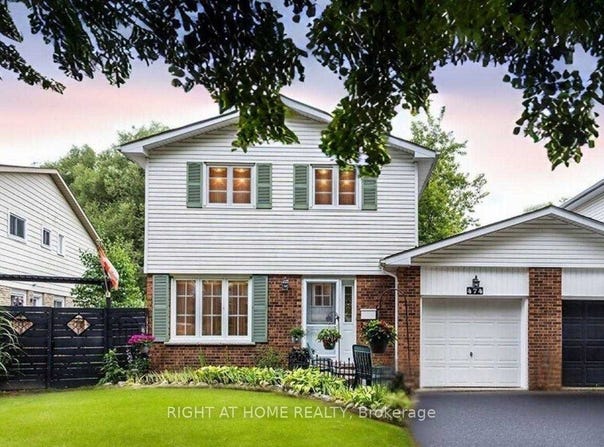 474 Lanark Drive, Oshawa, Ontario L1J6H7