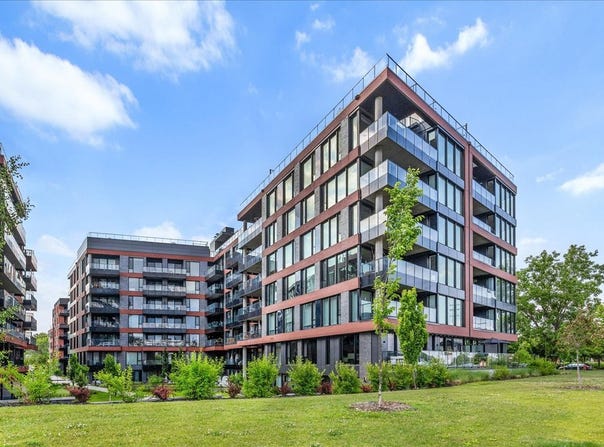38 Rue du Square-Sir-George-Étienne-Cartier #304, Montréal (Le Sud-Ouest), Quebec H4C0C4
