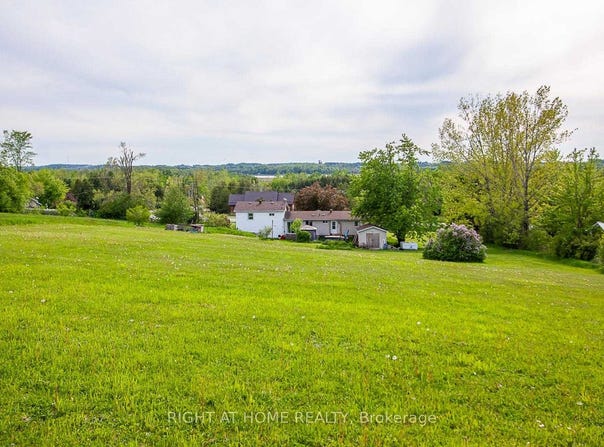 692 Emily Park Road, Kawartha Lakes, Ontario K0L2W0