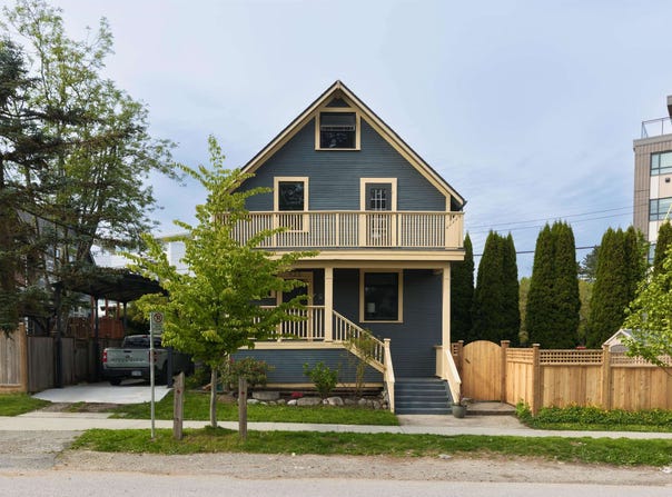 925 E 19th Avenue, Vancouver, British Columbia V5V 1K8