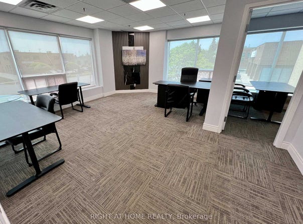 18 2nd - 18 2nd - 120 Woodstream Boulevard, Vaughan, Ontario L4L7Z1