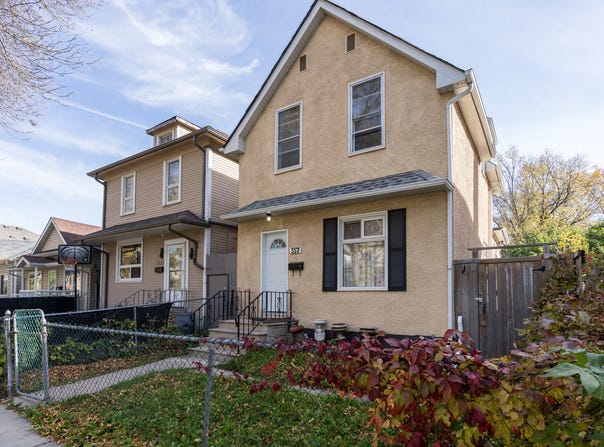 357 Simcoe St, Winnipeg, MB R3G 1W3, Canada, Winnipeg, Manitoba