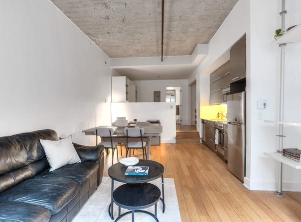 765 Rue Bourget, Montréal, Quebec H4C0A5