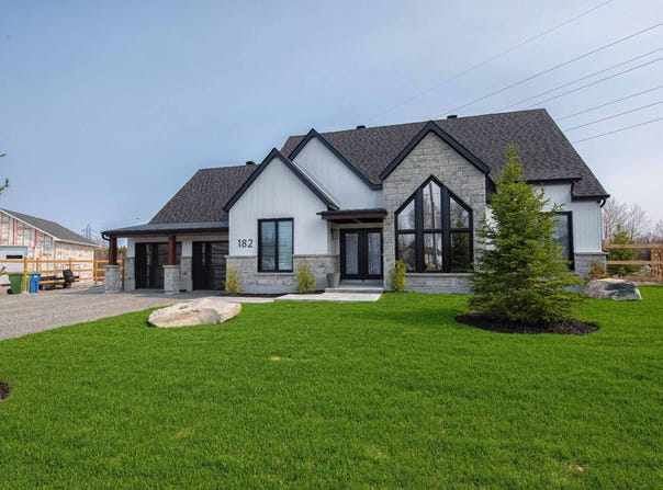 182 Rue des Parulines, Val-dOr, QC J9P0N3, CA, Val-d'Or, Quebec J9P0N3
