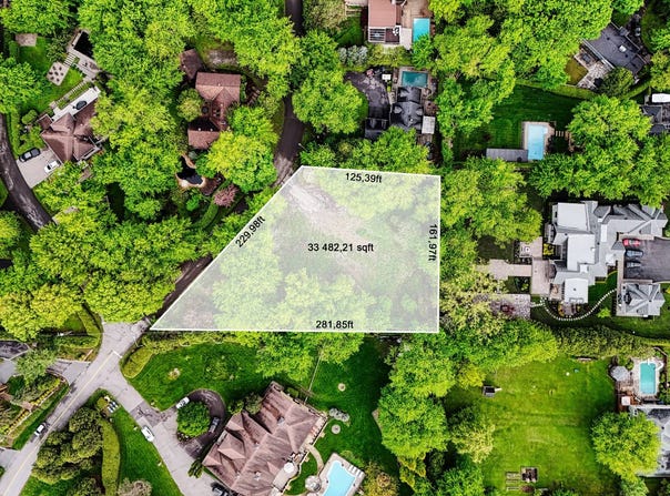272 Rue Willowtree, Rosemère, Quebec J7A 2E3