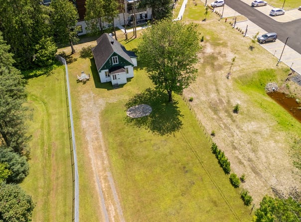 1008Z Boul. du Lac, Lac-Beauport, QC G3B0W8, CA, Lac-Beauport, Quebec G3B0W8