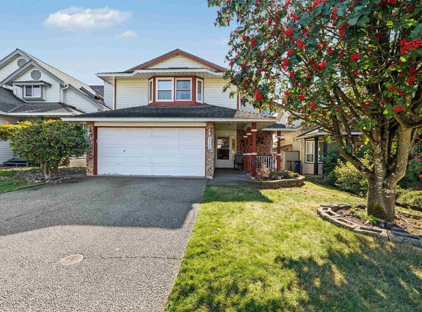 2740 Westlake Drive, Coquitlam, British Columbia V3C 5J7