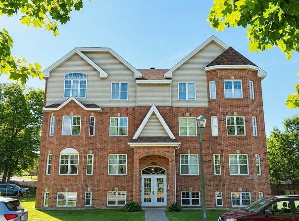 455 Rue Rochon, Saint-Jérôme, Quebec J7Y3Z7