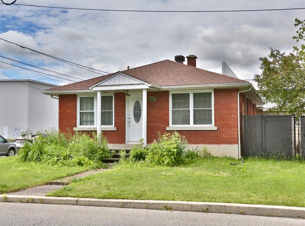256 Rue St-Isidore, Saint-Pie, Quebec J0H1W0